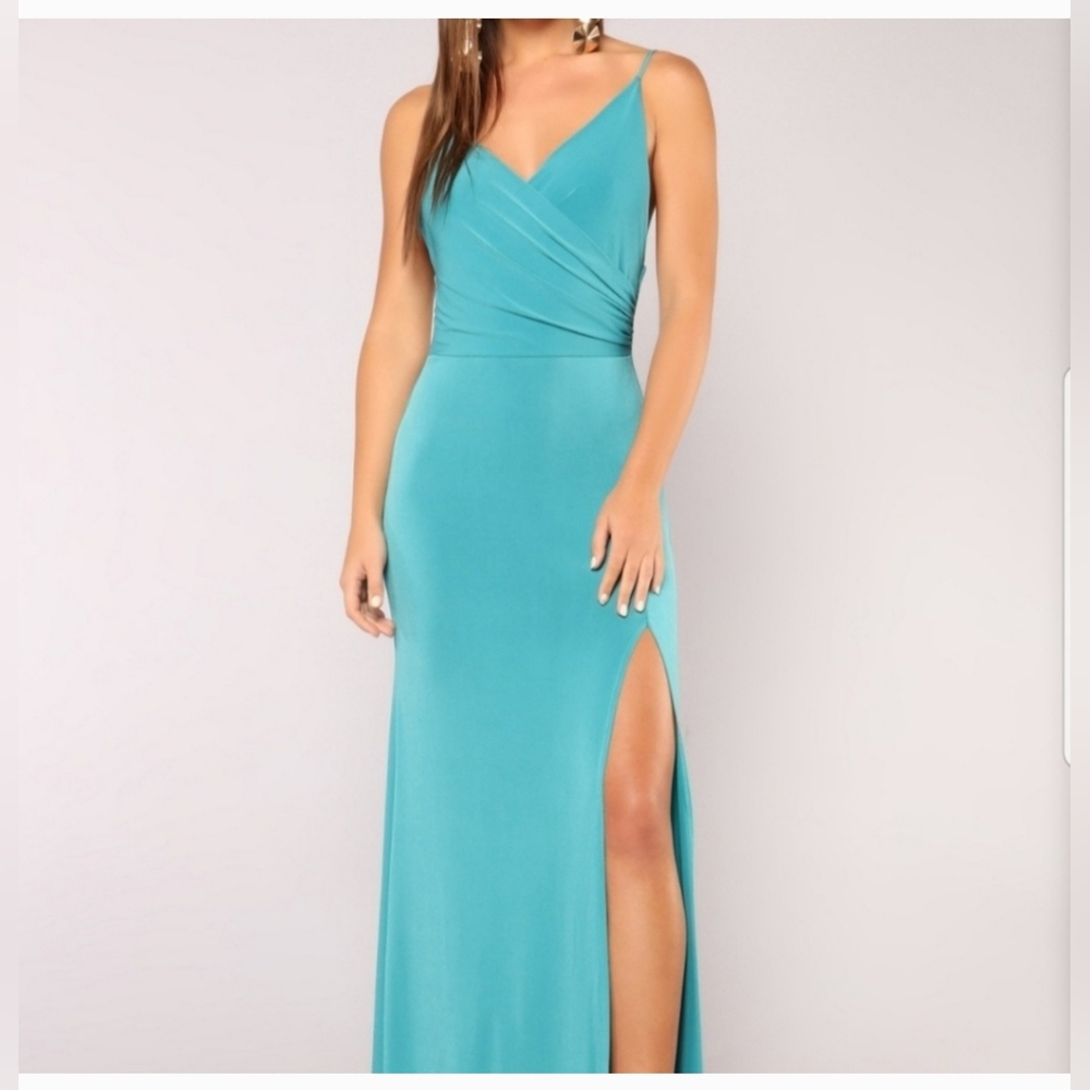 🩷5/$25🩷 FASHION NOVA High Street Jade Maxi Dress, Plus Size 3X